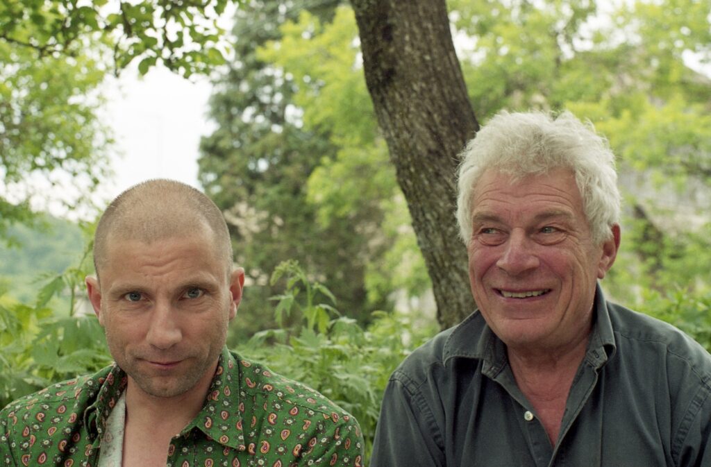 Simon McBurney and John Berger forced to have their picture taken © Libby Hall